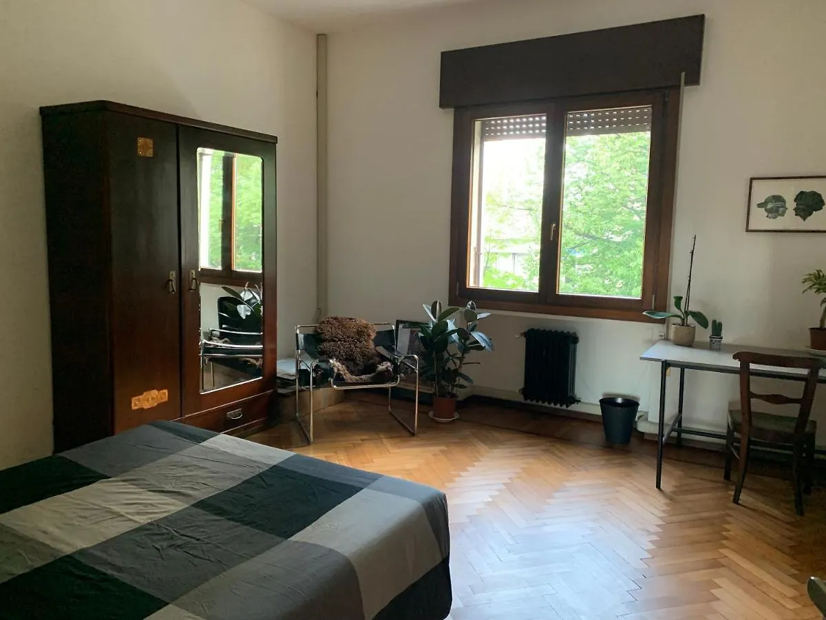 Lucia&Umberto\'S Home contacts
